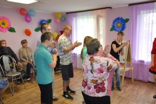 В социально-реабилитационном отделении Комплексного центра социального обслуживания прошел праздник, посвященный Международному деню семьи