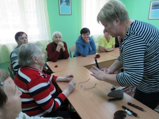 Мастер-класс для граждан пожилого возраста  «НОВАЯ ЖИЗНЬ СТАРЫХ ВЕЩЕЙ»